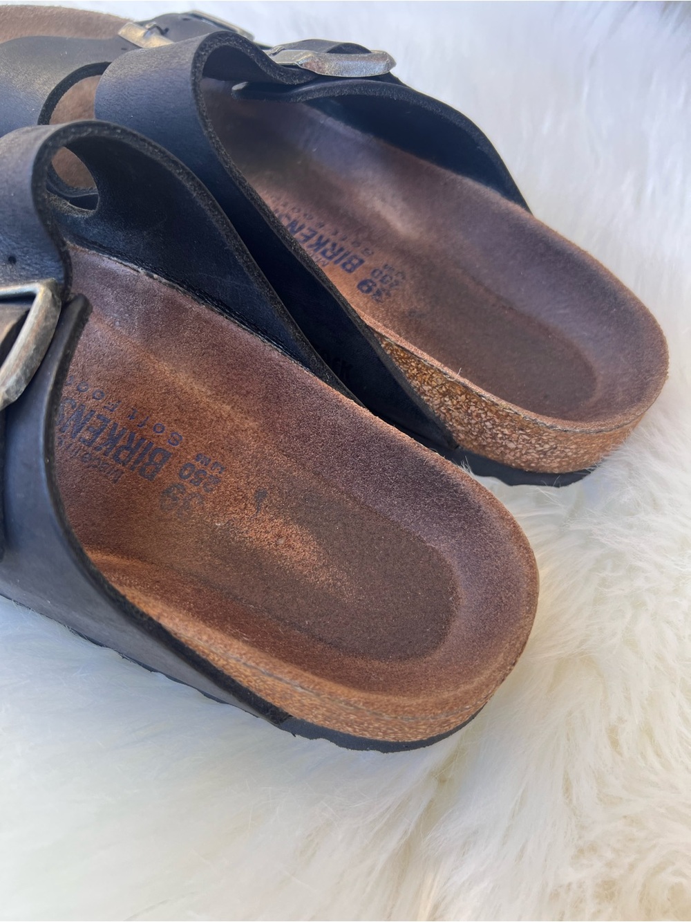 Birkenstock Arizona Women's Sandals 
Sz 39 US 8 - 8.5  Black - Picture 2 of 14